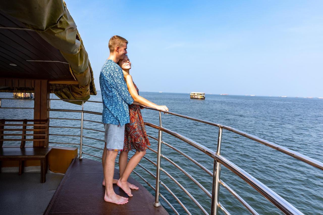Kera Houseboats Alleppey Alappuzha Exteriör bild