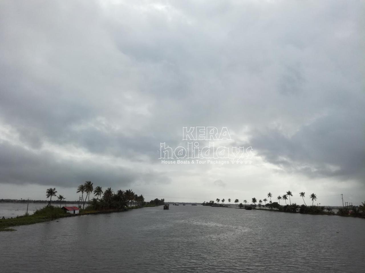 Kera Houseboats Alleppey Alappuzha Exteriör bild